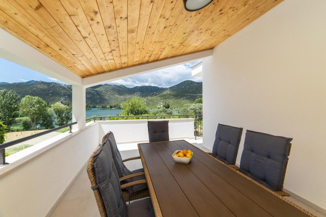 Holiday Home Lago Verde Peracko Blato Exterior photo