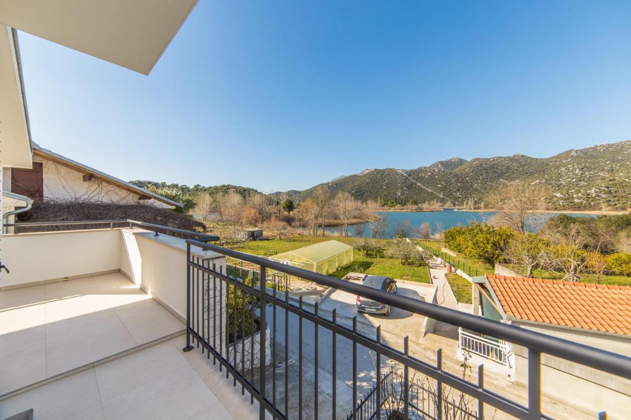 Holiday Home Lago Verde Peracko Blato Exterior photo